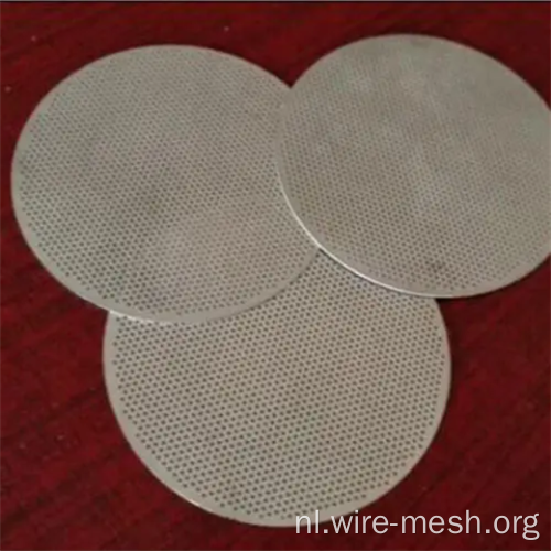 Hoogwaardige aangepaste geperforeerd metalen plaat gaas